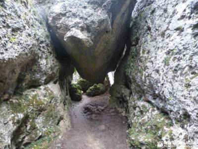 Nacimiento Río Cuervo;Las Majadas;Cuenca;castillo de viñuelas barrancas de burujon valsain ruta de